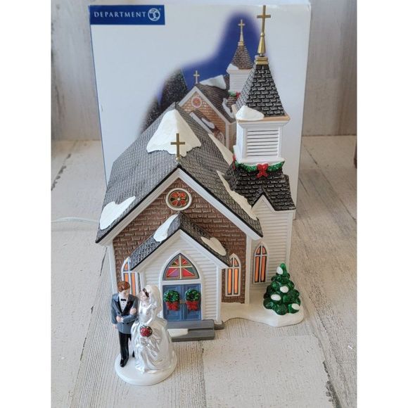 Dept 56 55068 Woodlake Chapel Snow Village accessory xmas - Picture 1 of 13